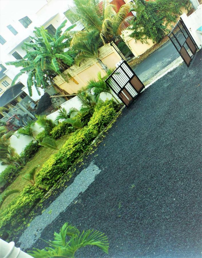 Blue Villa Trou aux Biches Exterior photo